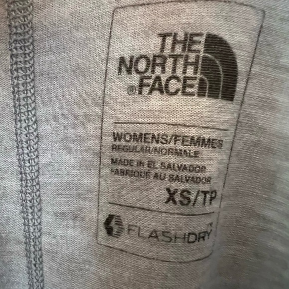 The North Face Women's Gray Short Sleeve Shirt
Size XSmall - Picture 6 of 9